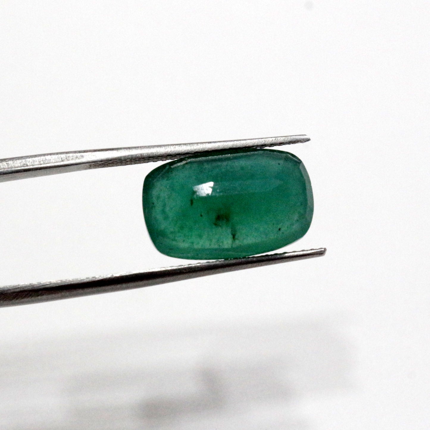 Natural Green Emerald Loose Gemstone - View 3 | Paraiso Jewels