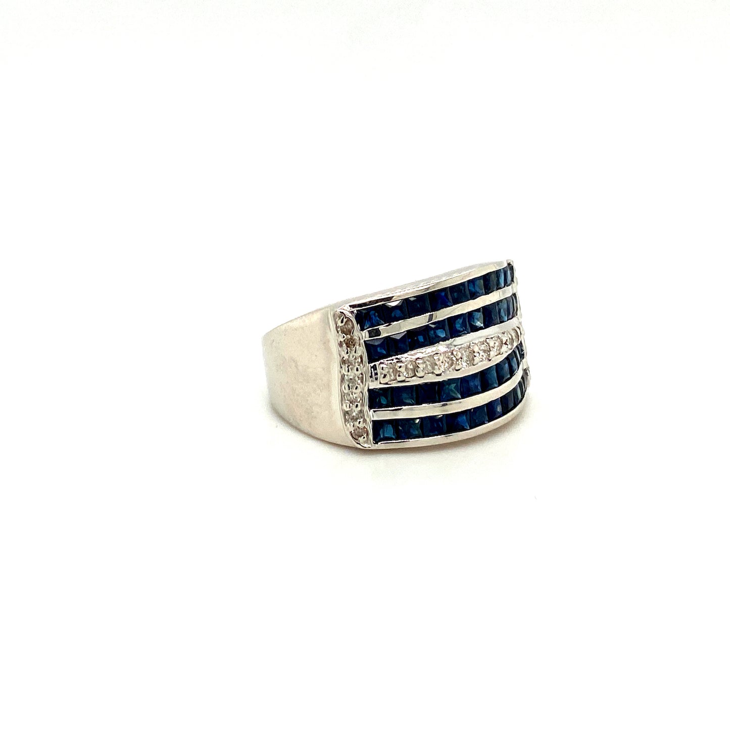 Natural Blue Sapphire and Diamond Gemstone 925 Sterling Silver Ring - Side View | Paraiso Jewels