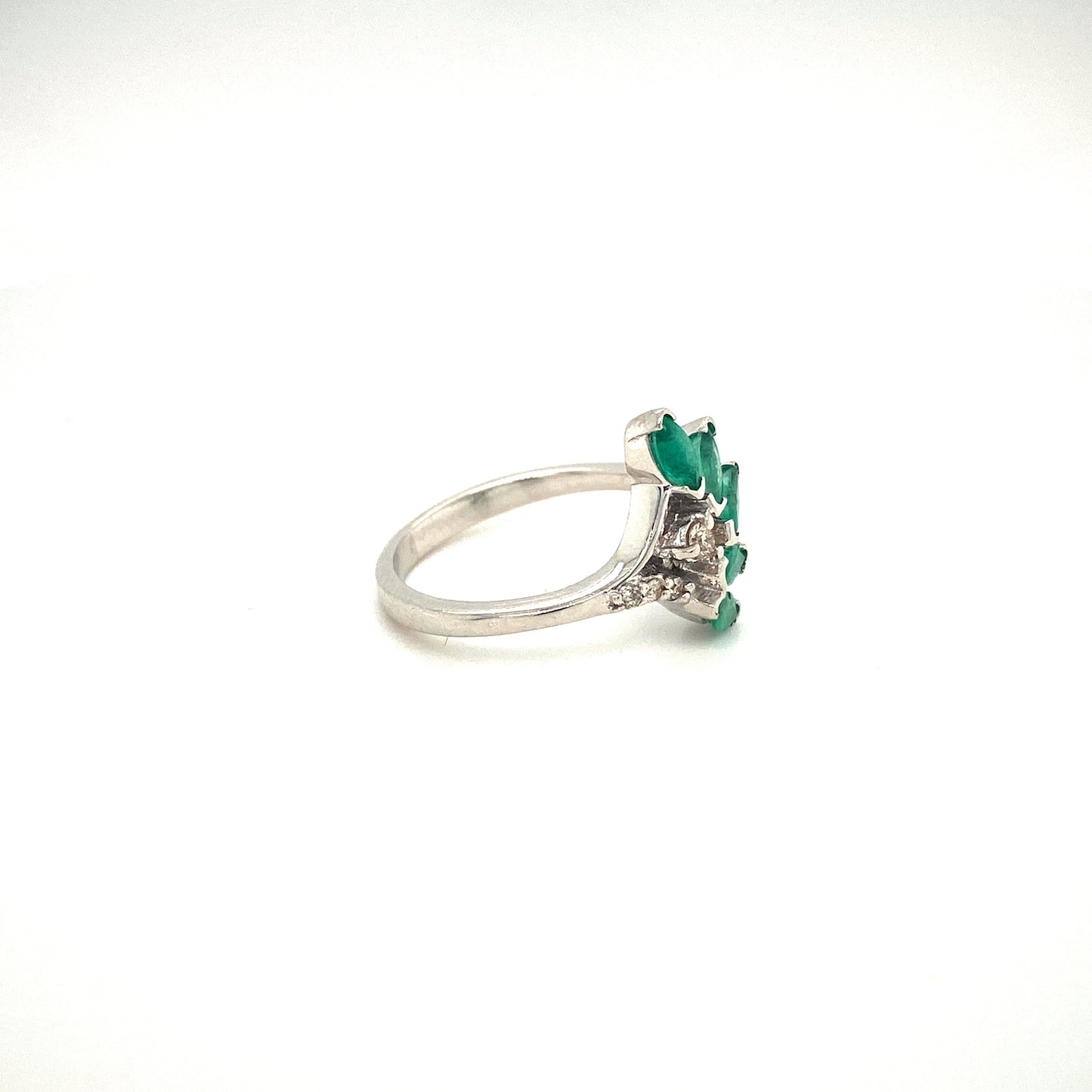 Peacock Emerald Diamond Gemstone 925 Sterling Silver Ring - Side View | Paraiso Jewels