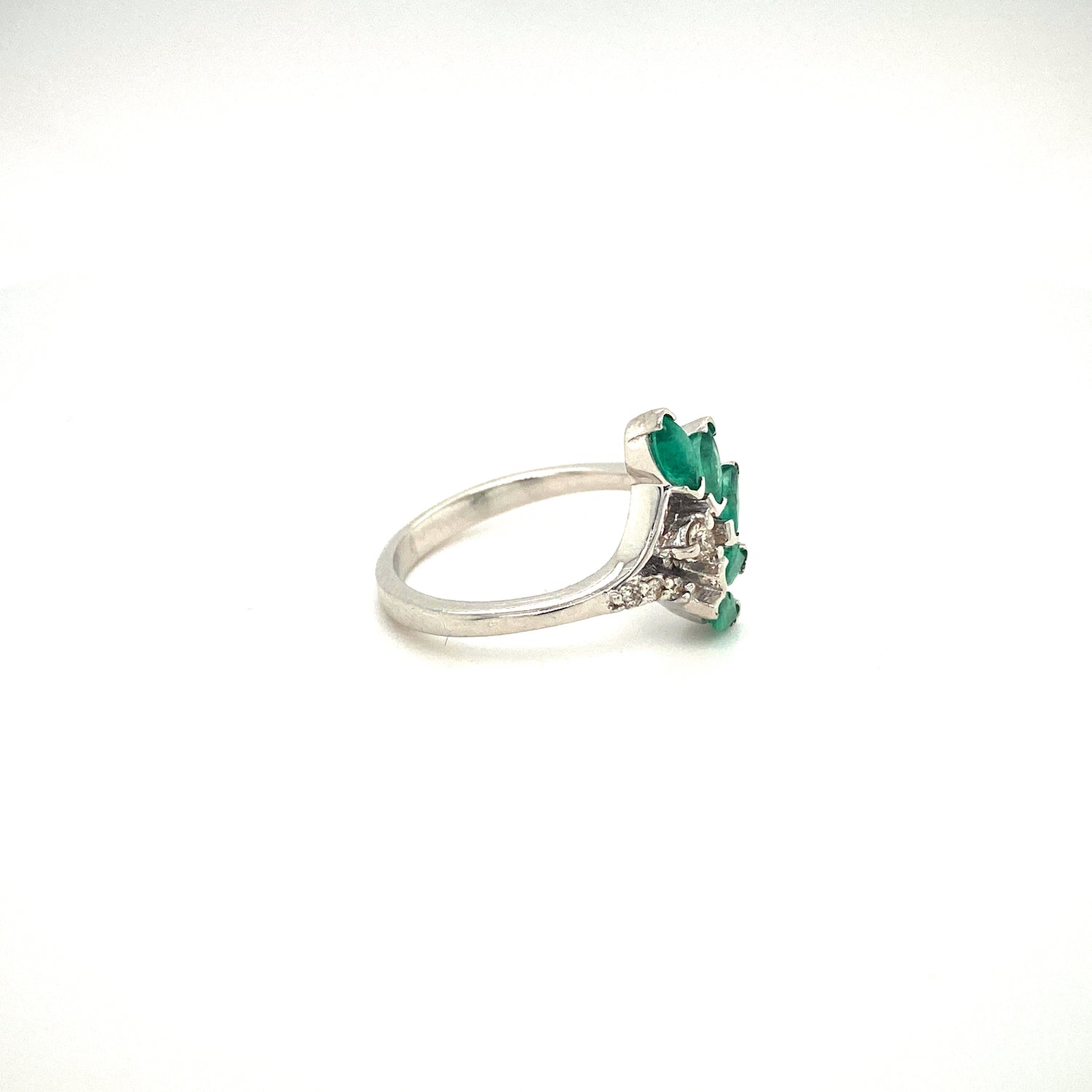 Peacock Emerald Diamond Gemstone 925 Sterling Silver Ring - Side View | Paraiso Jewels