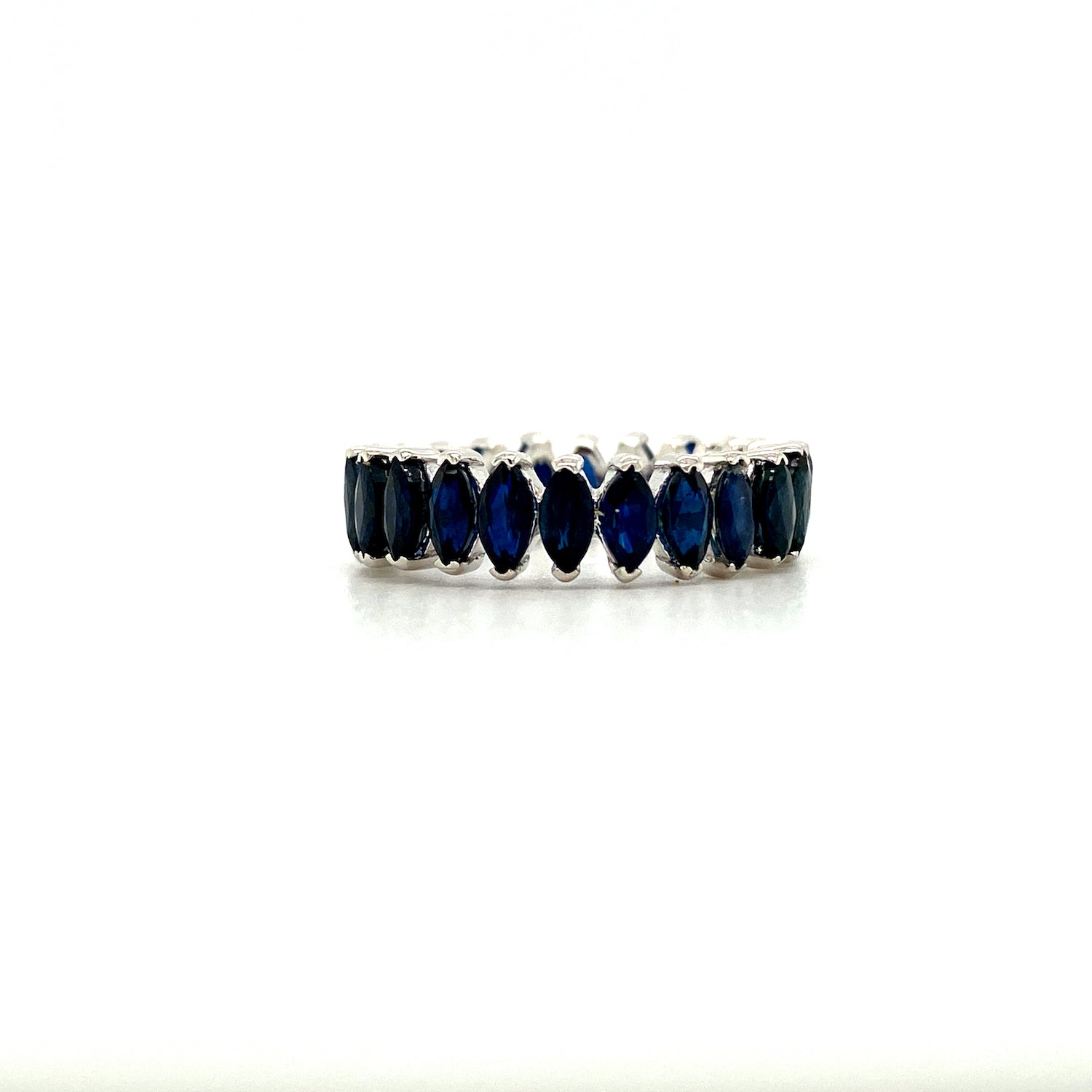 Natural Blue Sapphire Gemstone 925 Sterling Silver Ring Band | Paraiso Jewels