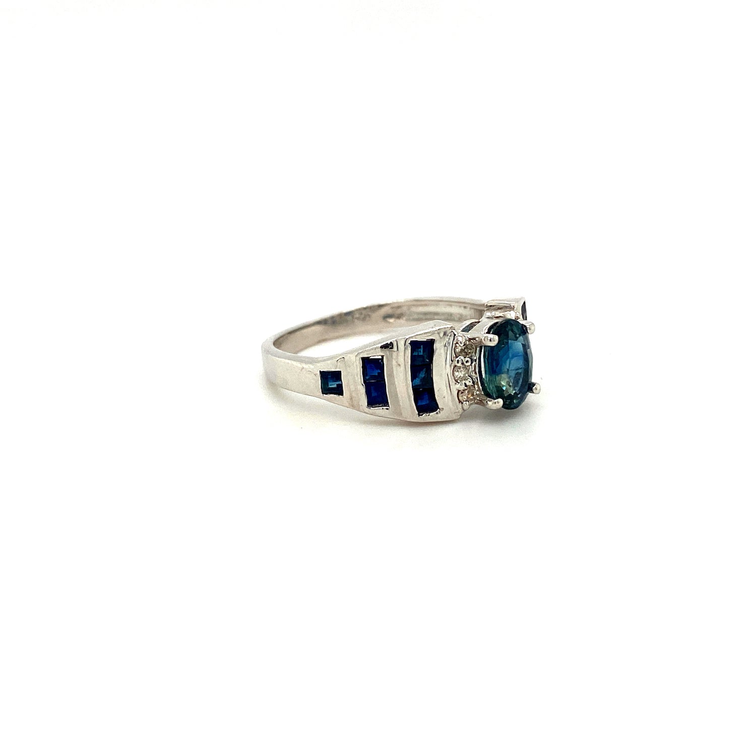 Natural Sapphire and Diamond Gemstone 925 Sterling Silver Ring - Side View | Paraiso Jewels