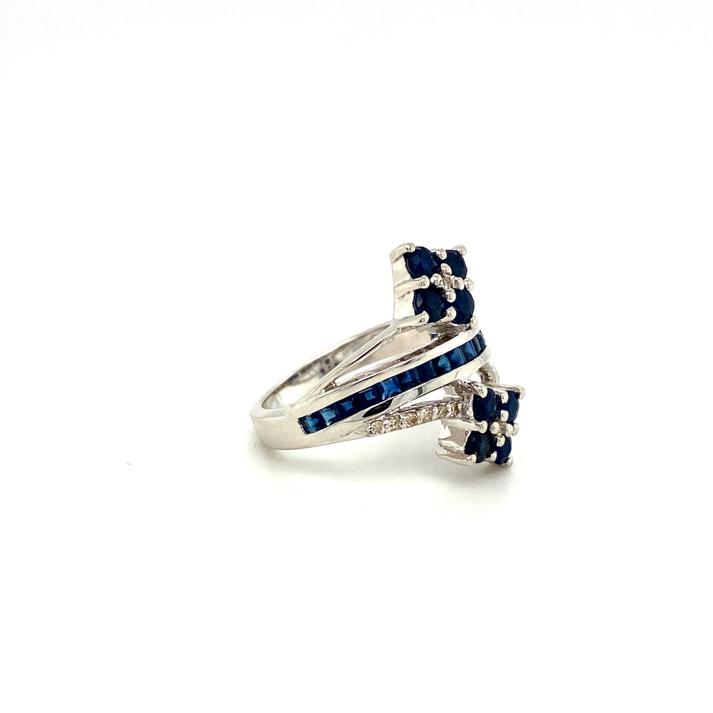 Natural Sapphire and Diamond Gemstone 925 Sterling Silver Ring - Side View | Paraiso Jewels