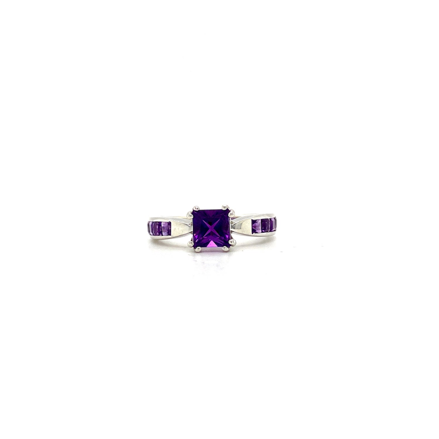 Natural Amethyst Gemstone 925 Sterling Silver Ring | Paraiso Jewels