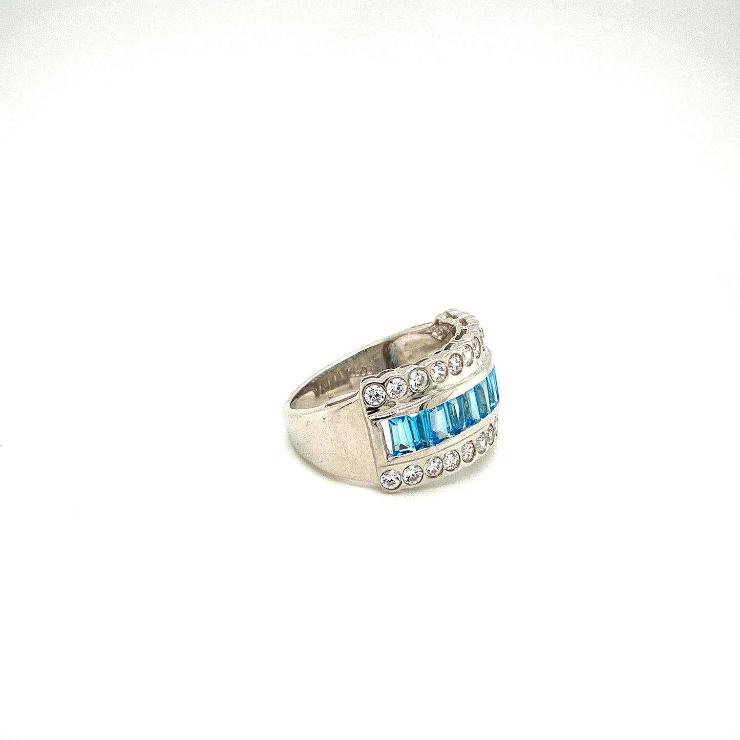 Natural Blue Topaz Diamond Gemstone 925 Sterling Silver Ring - Side View | Paraiso Jewels