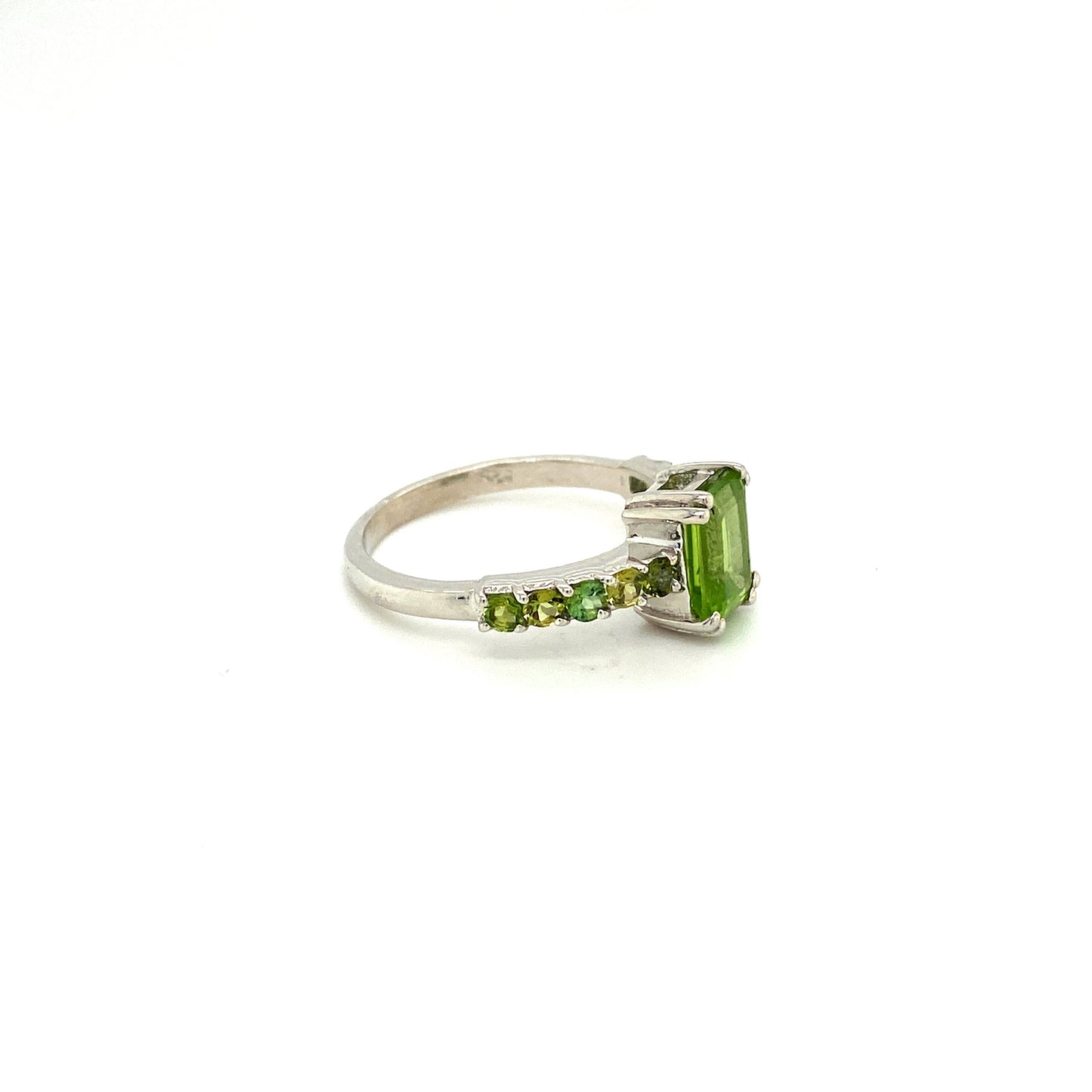 Natural Peridot Gemstone 925 Sterling Silver Ring - Side View | Paraiso Jewels