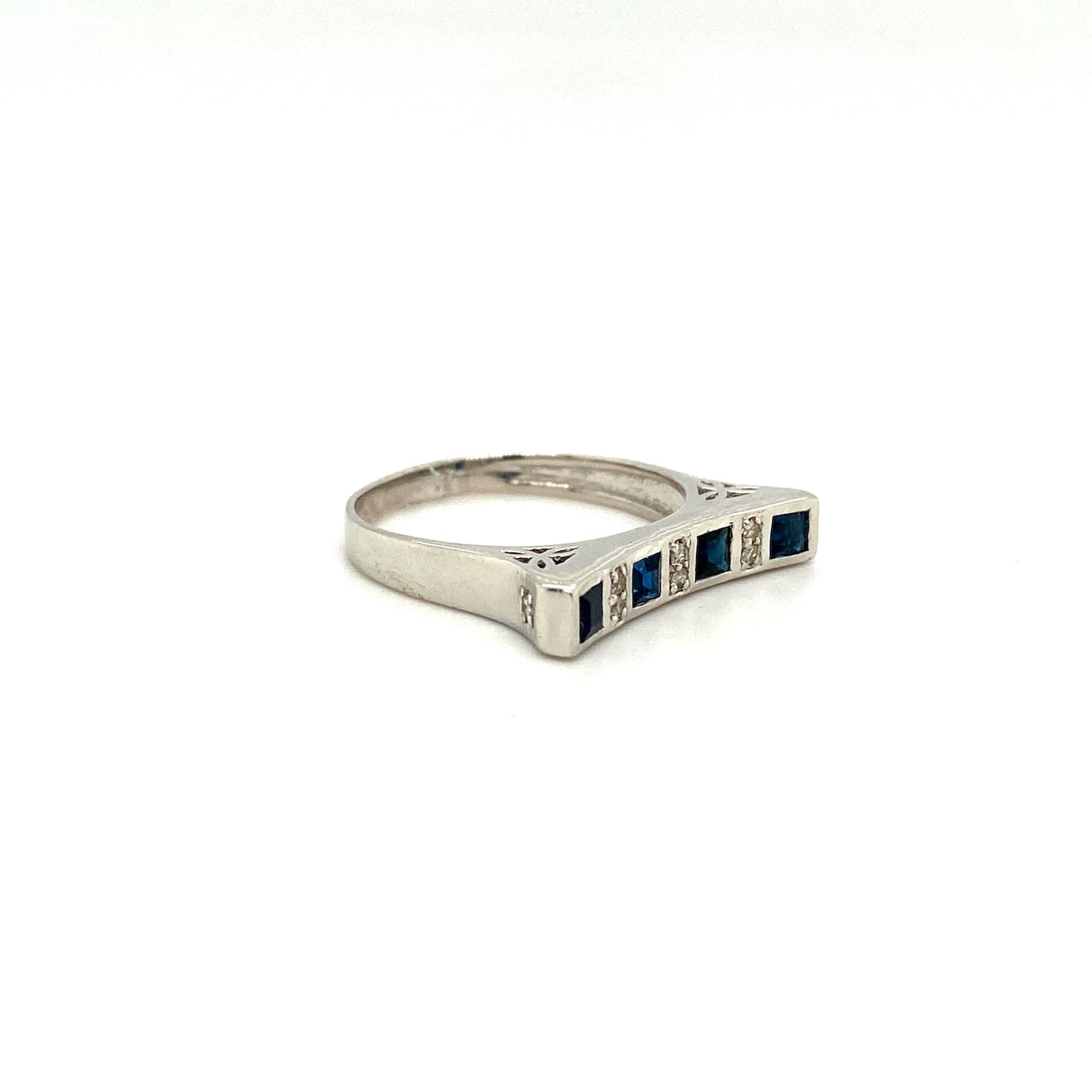 Natural Sapphire and Diamond Gemstone 925 Sterling Silver Ring - Side View | Paraiso Jewels