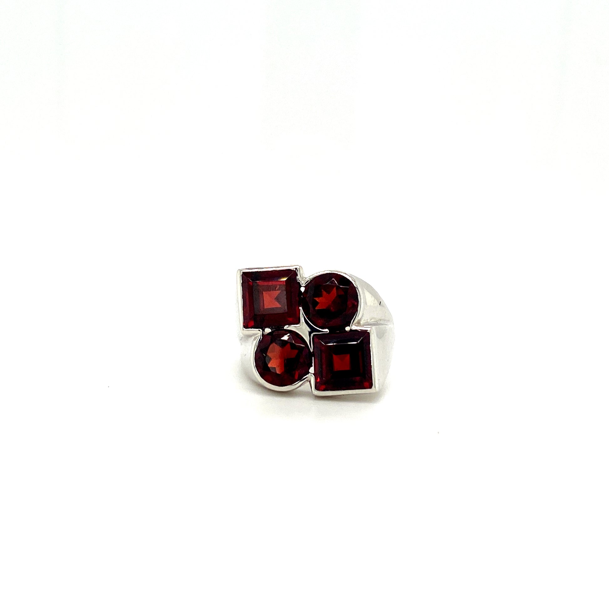 Natural Garnet Gemstone 925 Sterling Silver Ring | Paraiso Jewels