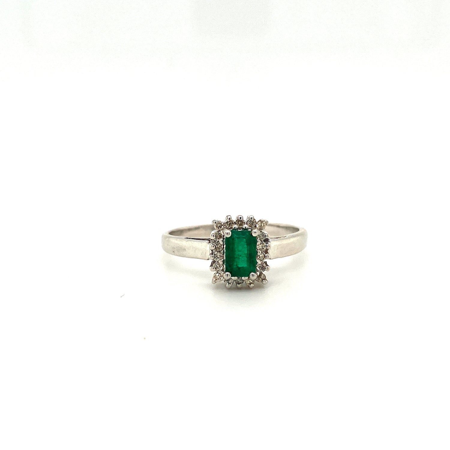 Natural Emerald and Diamond Gemstone 925 Sterling Silver Ring | Paraiso Jewels