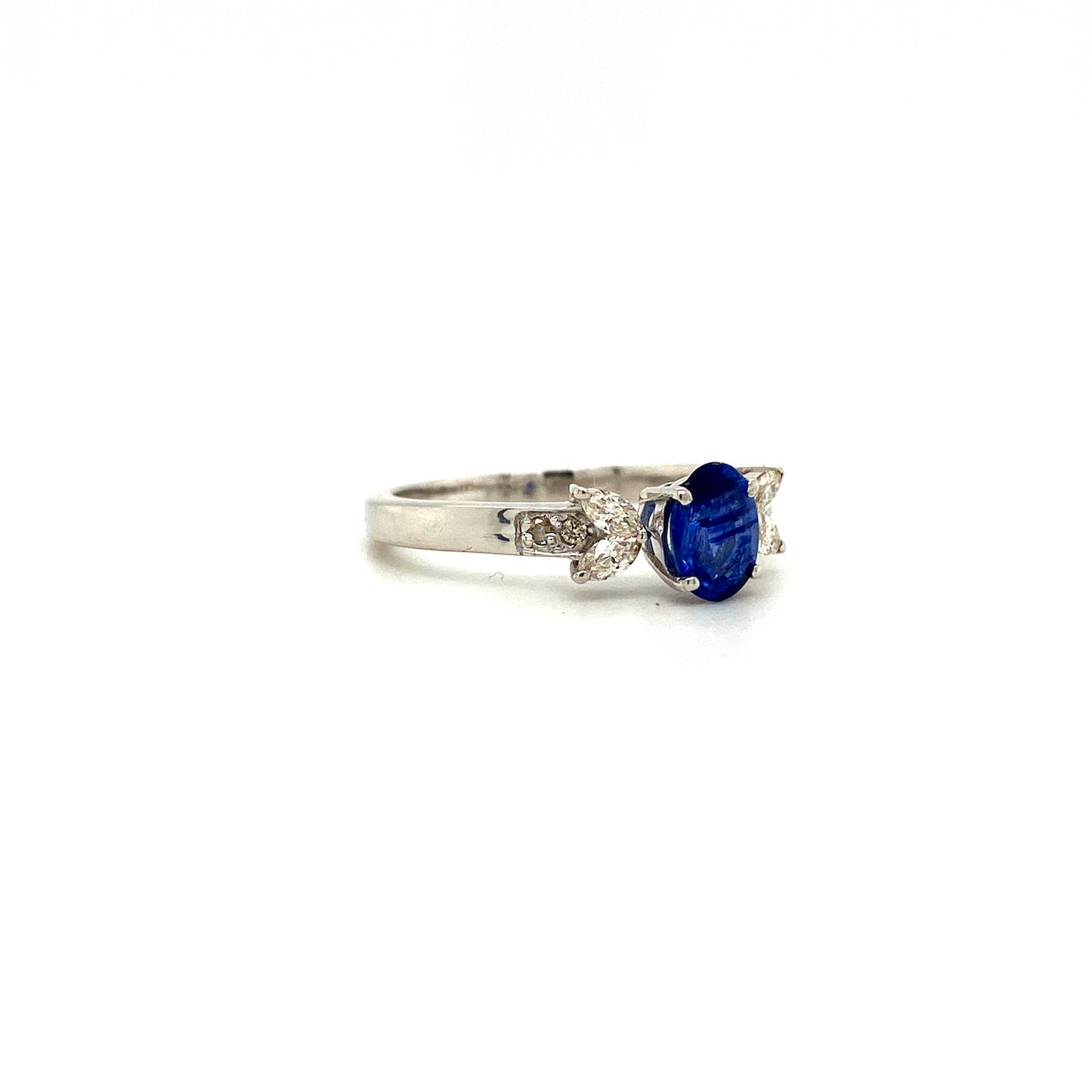Natural Sapphire and Diamond Gemstone 925 Sterling Silver Ring - Side View | Paraiso Jewels
