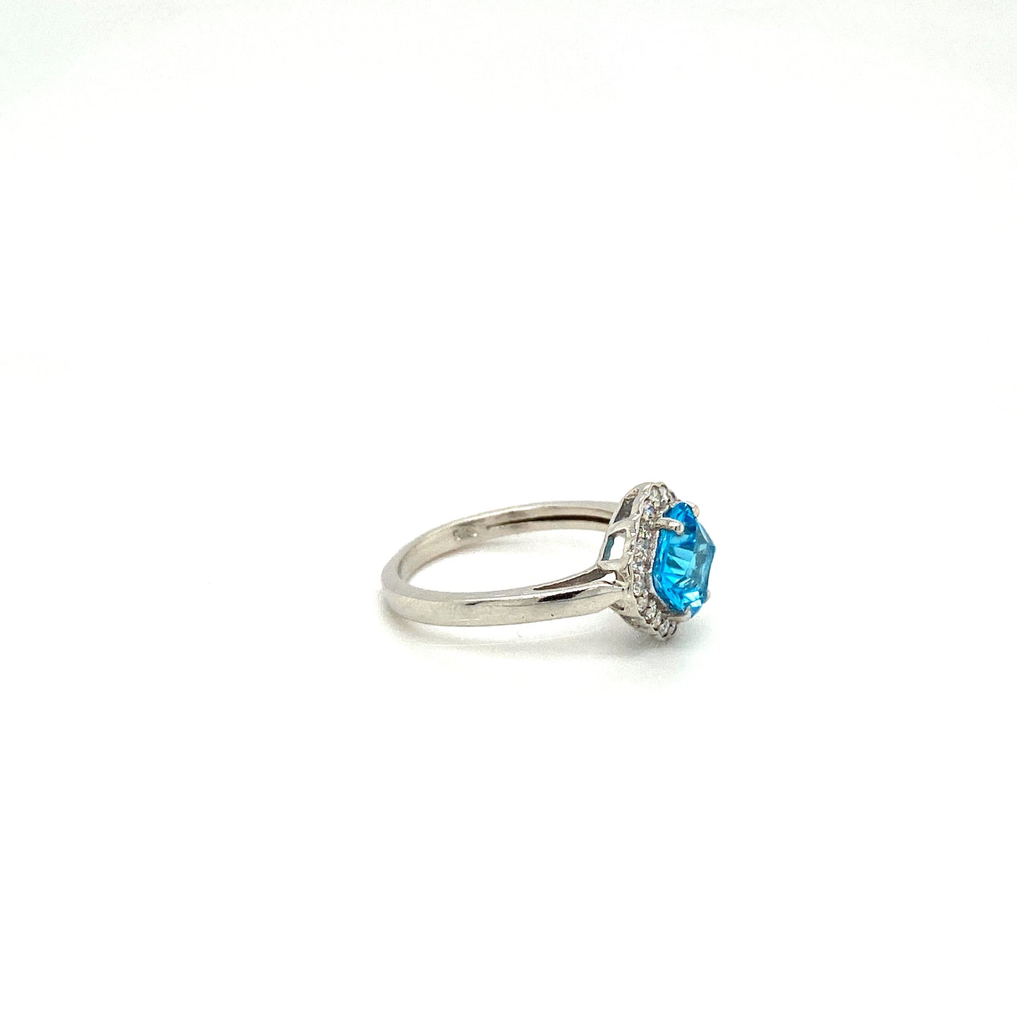 Natural Blue Topaz and Diamond Gemstone 925 Sterling Silver Ring - Side View | Paraiso Jewels