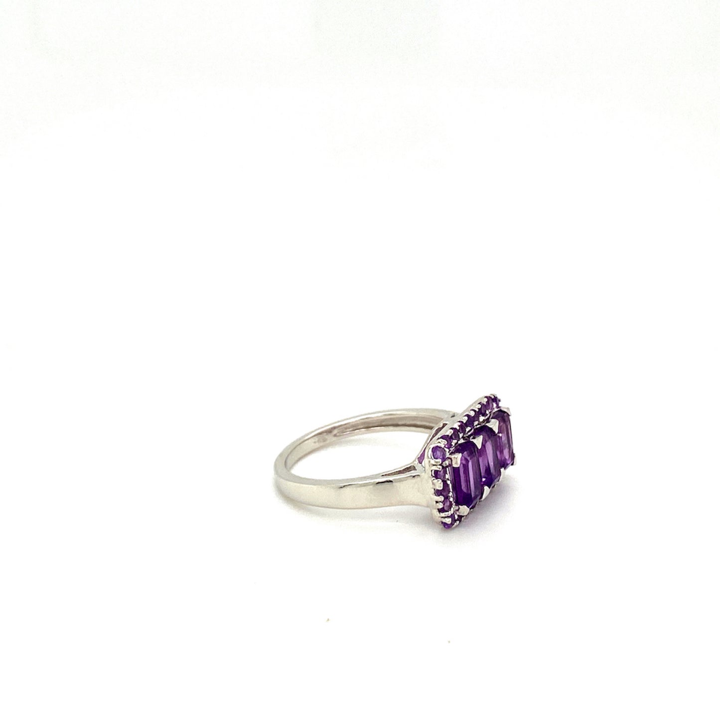 Natural Amethyst Gemstone 925 Sterling Silver Ring - Side View | Paraiso Jewels