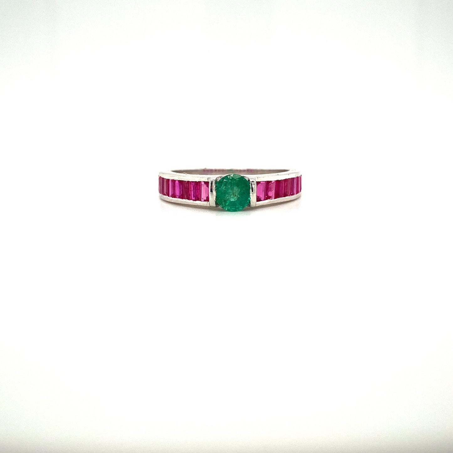 Natural Emerald Gemstone 925 Sterling Silver Ring | Paraiso Jewels