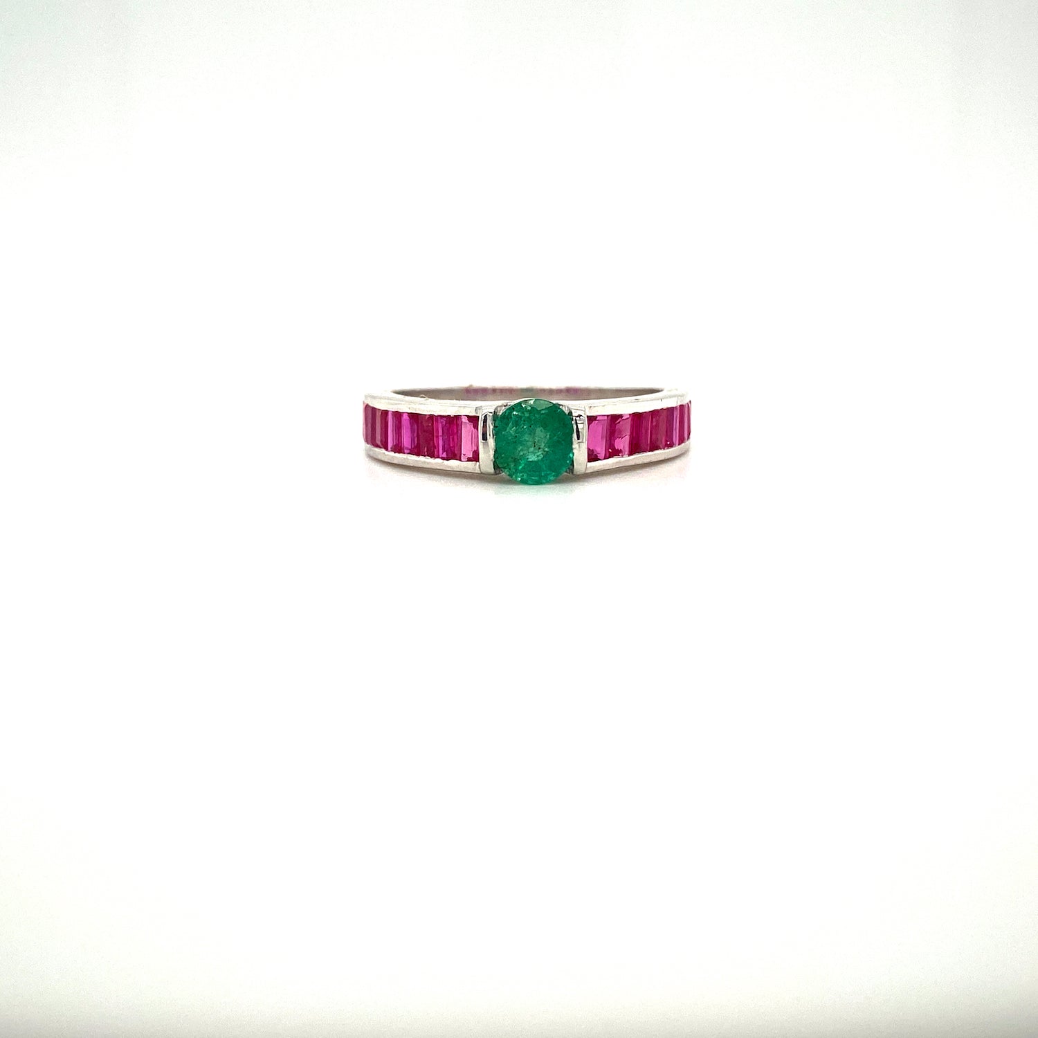 Natural Emerald Gemstone 925 Sterling Silver Ring | Paraiso Jewels