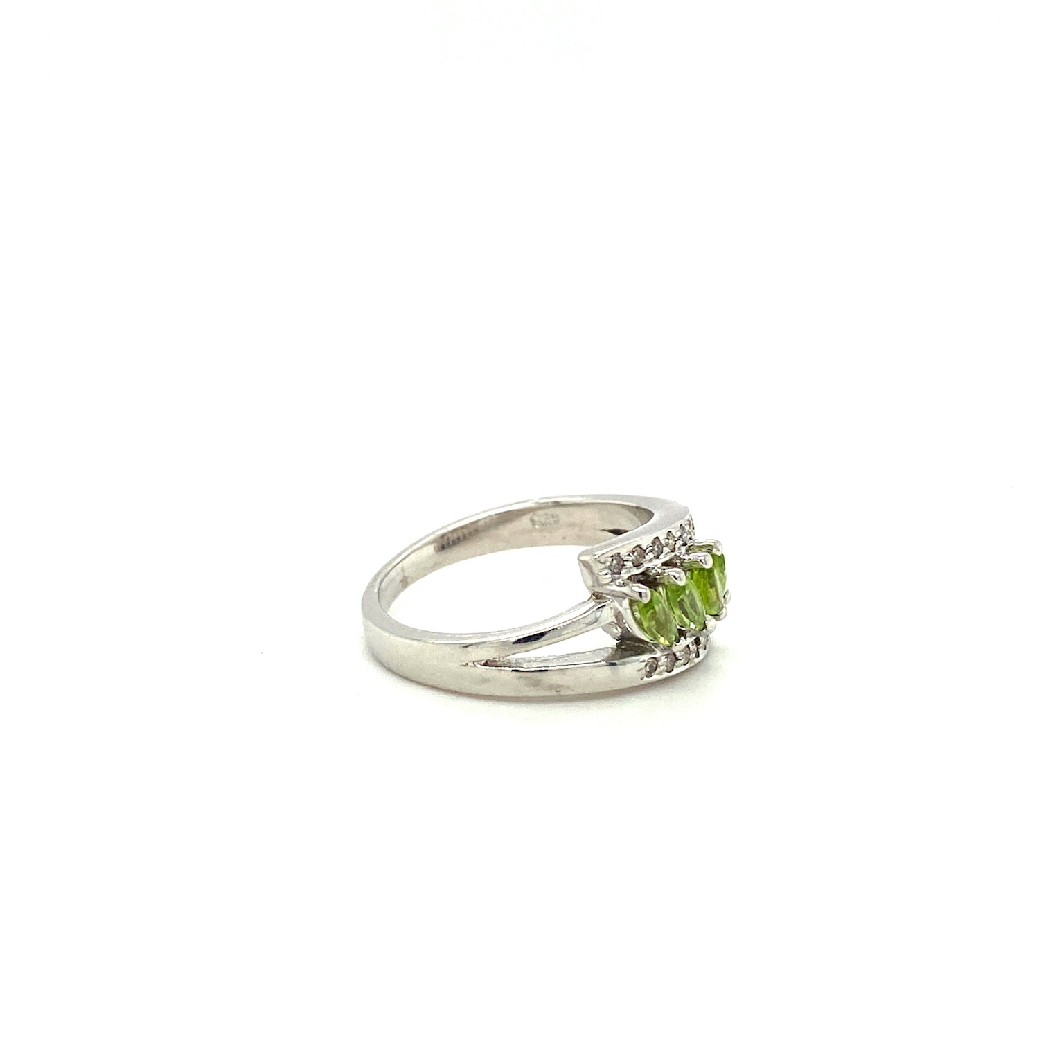 Natural Peridot and Diamond Gemstone 925 Sterling Silver Ring - Side View | Paraiso Jewels