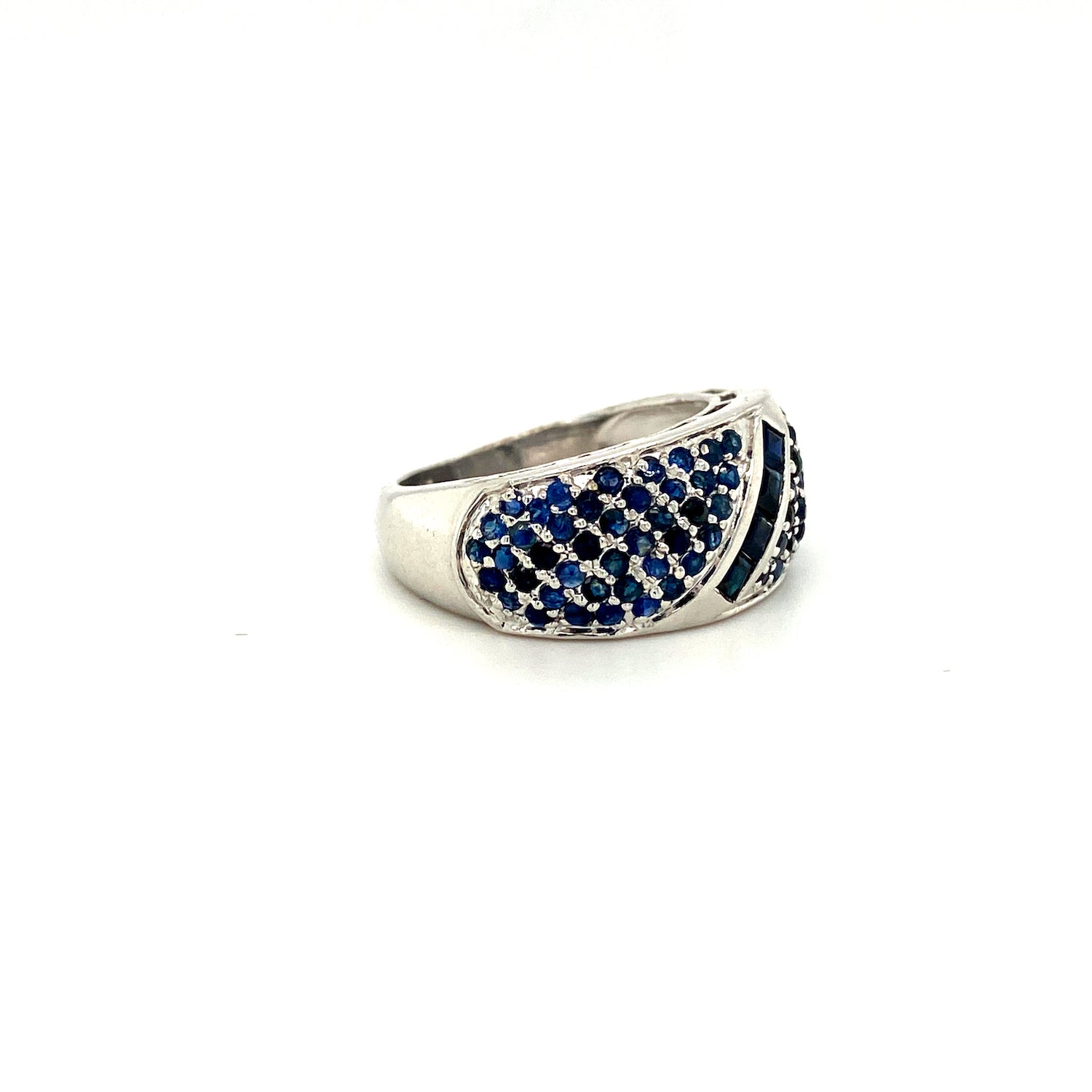 Natural Sapphire Gemstone 925 Sterling Silver Ring - Side View | Paraiso Jewels
