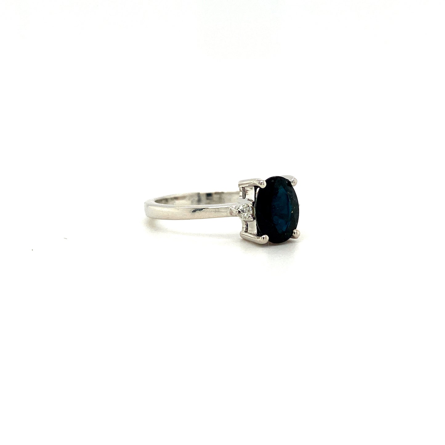 Natural Blue Sapphire Diamond Gemstone 925 Sterling Silver Ring - Side View | Paraiso Jewels