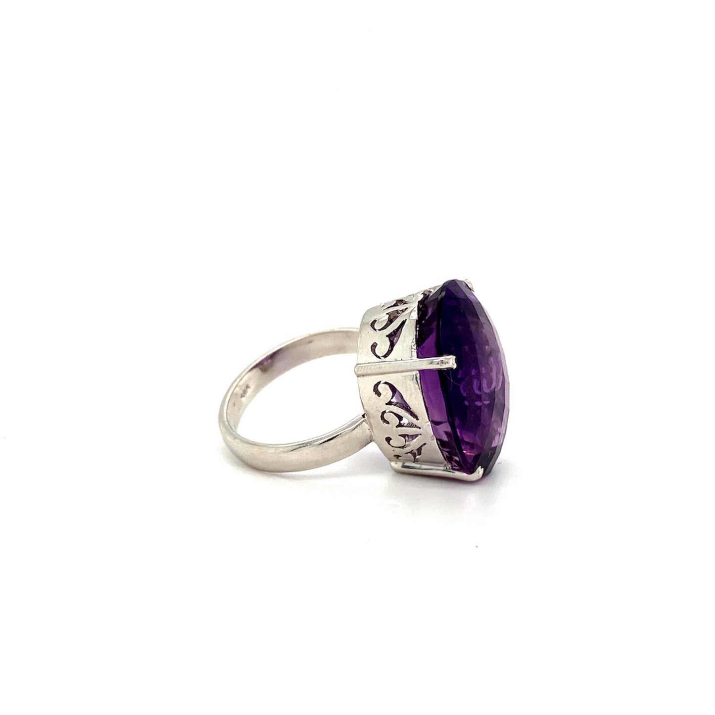 Natural Amethyst Gemstone 925 Sterling Silver Ring - Side View | Paraiso Jewels