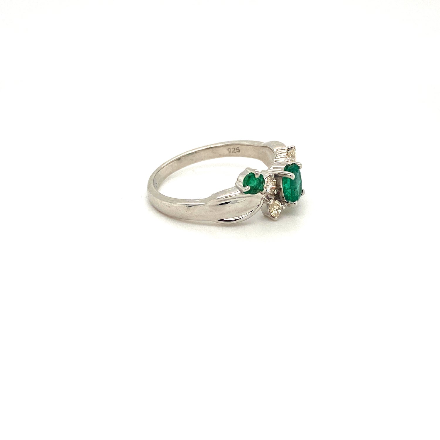 Natural Emerald and Diamond Gemstone 925 Sterling Silver Ring - Side View | Paraiso Jewels