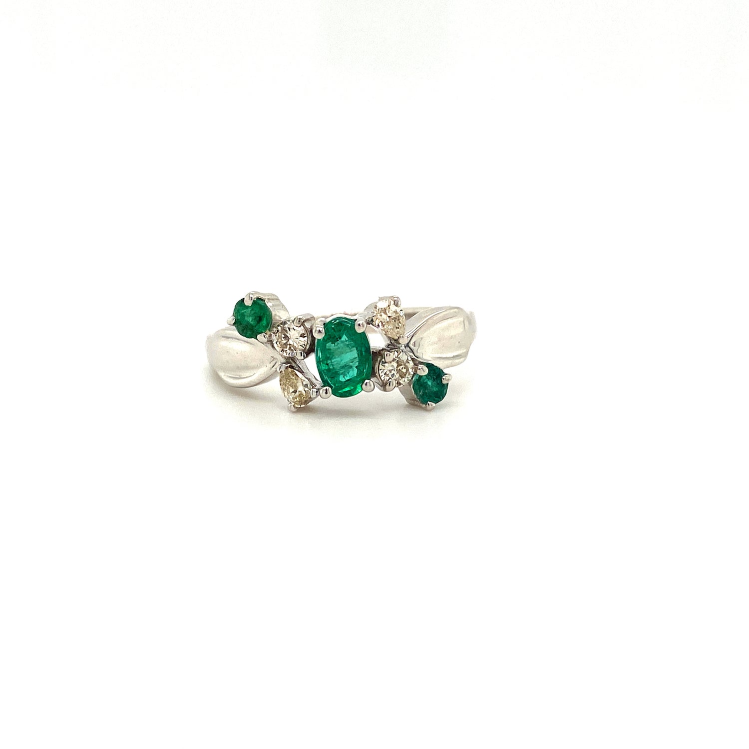 Natural Emerald and Diamond Gemstone 925 Sterling Silver Ring | Paraiso Jewels