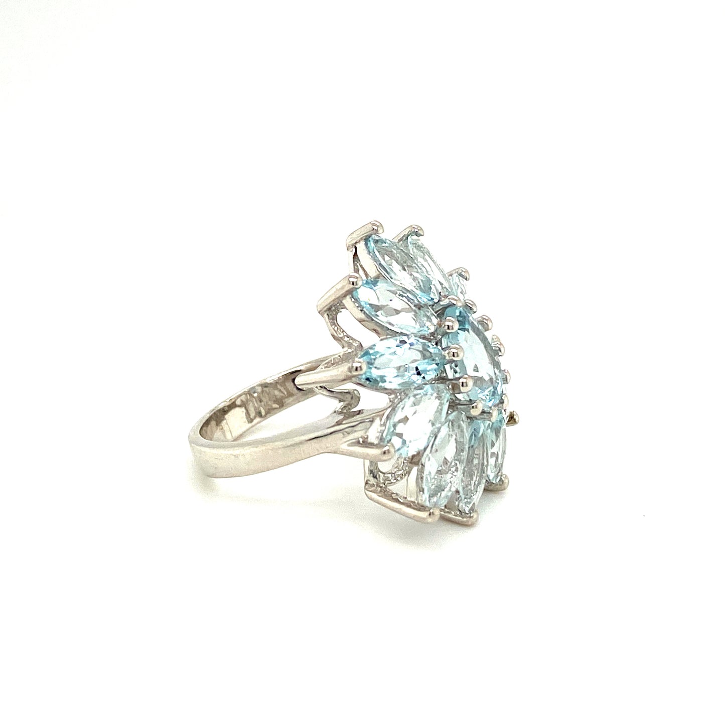 Natural Aquamarine Gemstone 925 Sterling Silver Ring - Side View | Paraiso Jewels