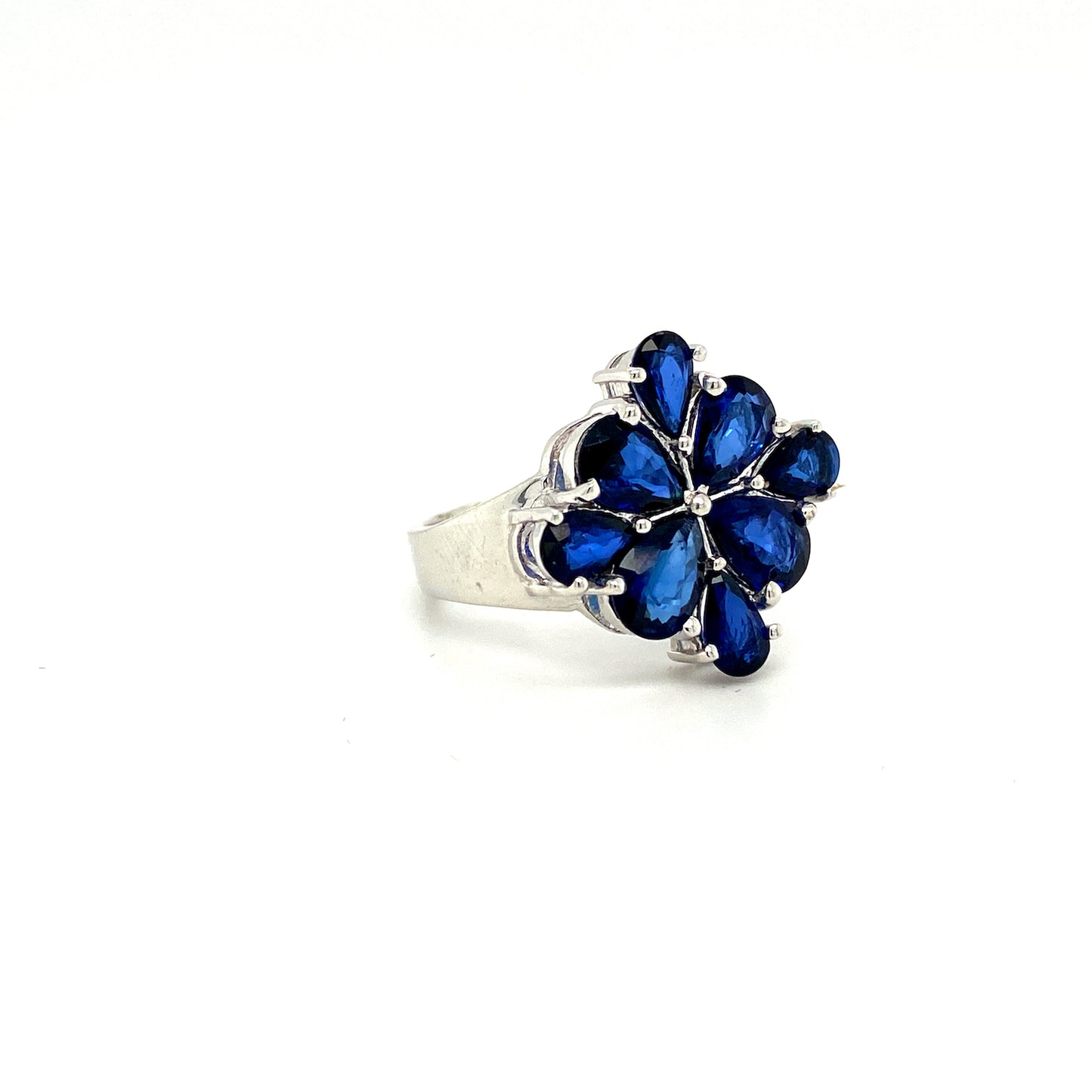 Natural Sapphire Gemstone 925 Sterling Silver Ring - Side View | Paraiso Jewels