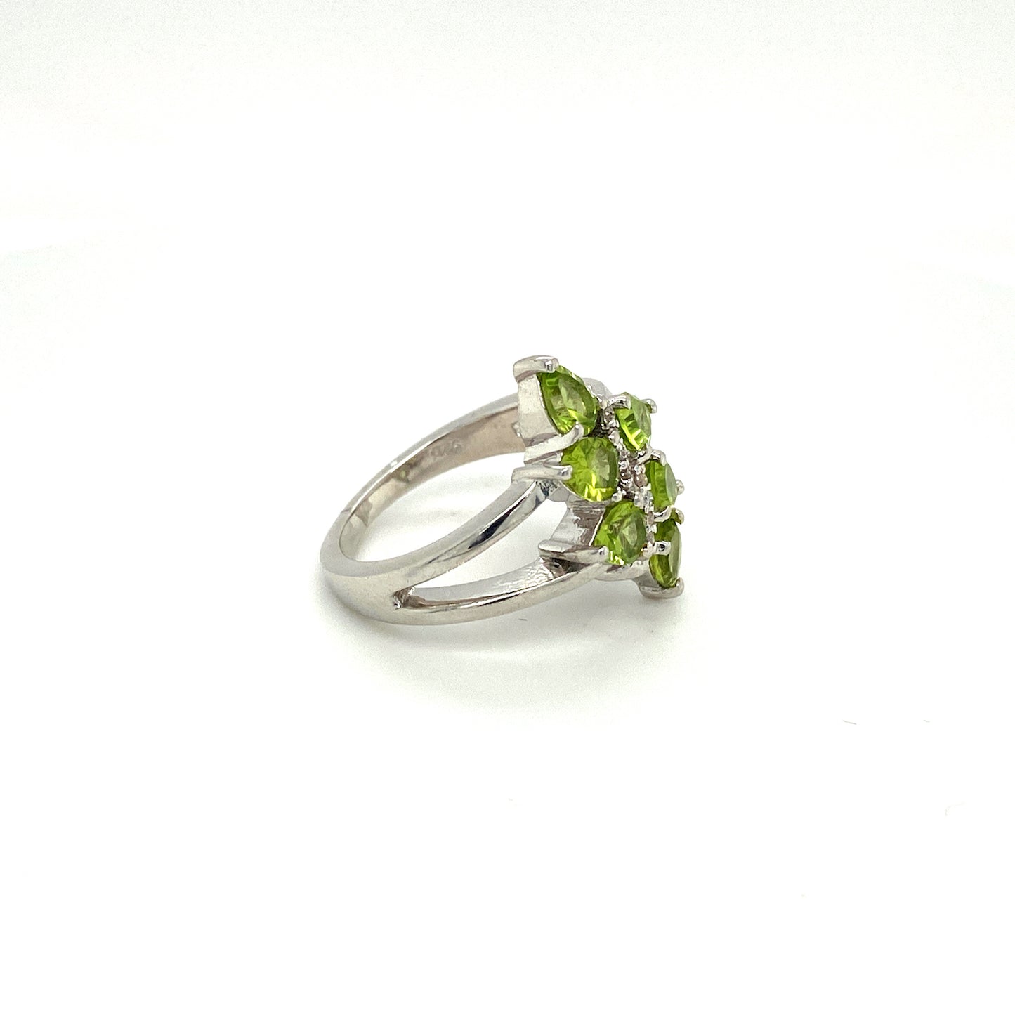 Natural Peridot Gemstone 925 Sterling Silver Ring - Side View | Paraiso Jewels