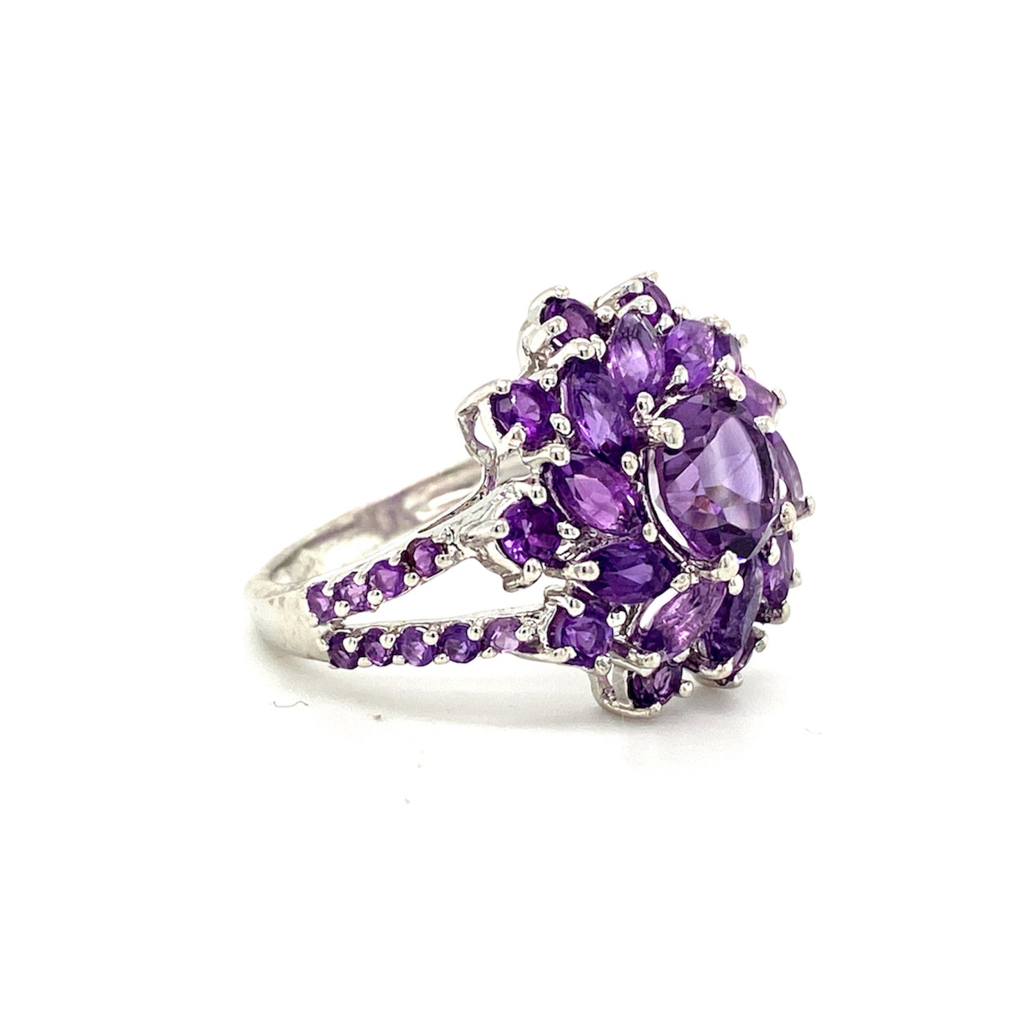 Natural Amethyst Gemstone 925 Sterling Silver Ring - Side View | Paraiso Jewels