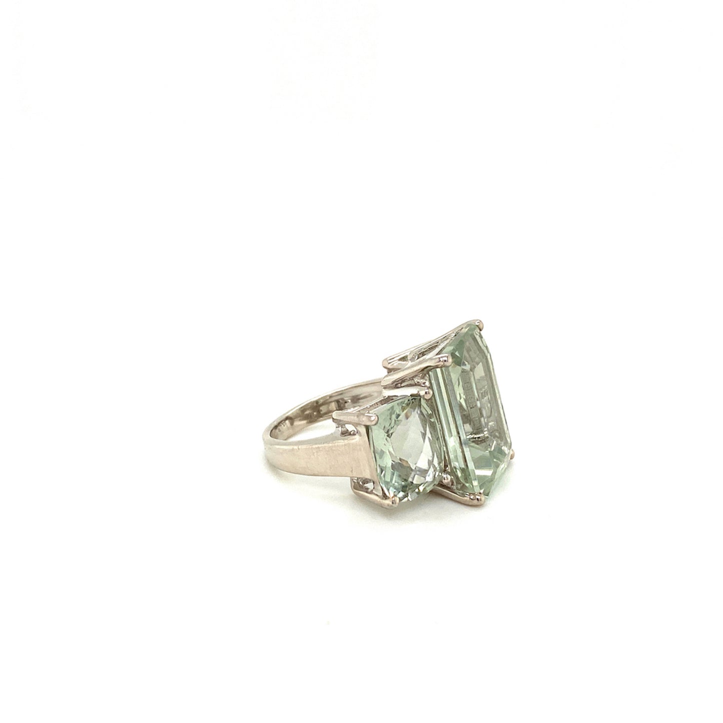 Natural Green Amethyst Gemstone 925 Sterling Silver Ring - Side View | Paraiso Jewels