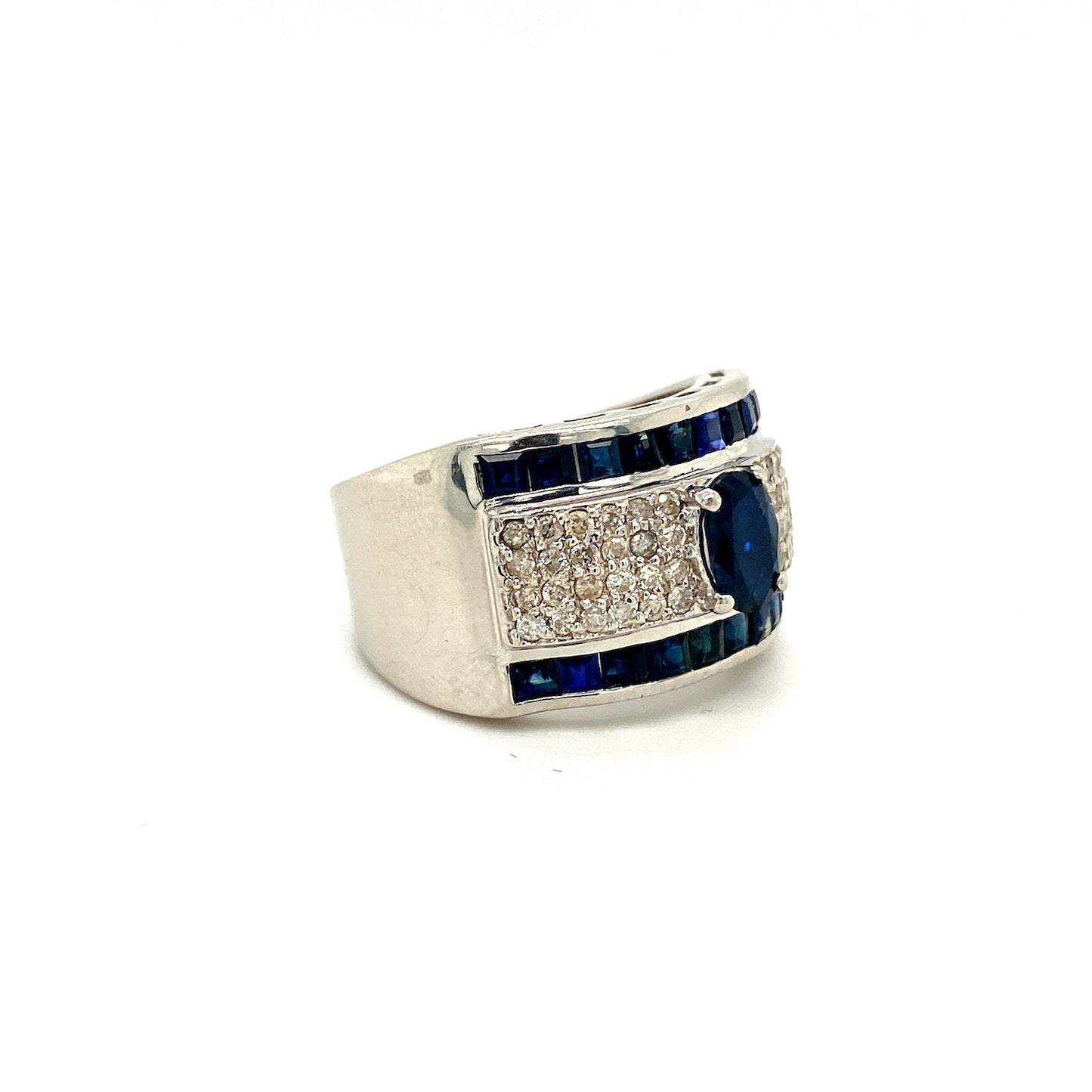 Natural Sapphire and Diamond Gemstone 925 Sterling Silver Ring - Side View | Paraiso Jewels