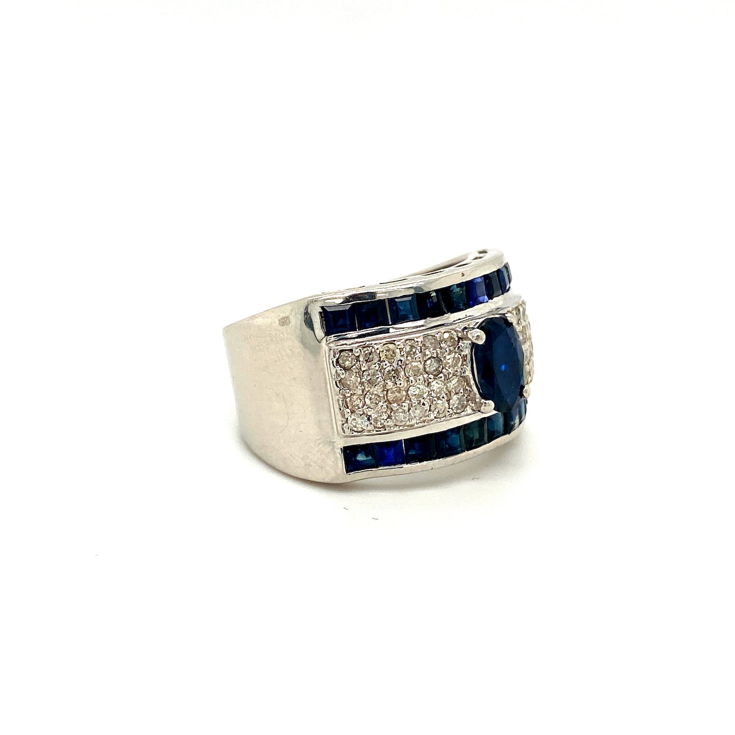 Natural Sapphire and Diamond Gemstone 925 Sterling Silver Ring - Side View | Paraiso Jewels