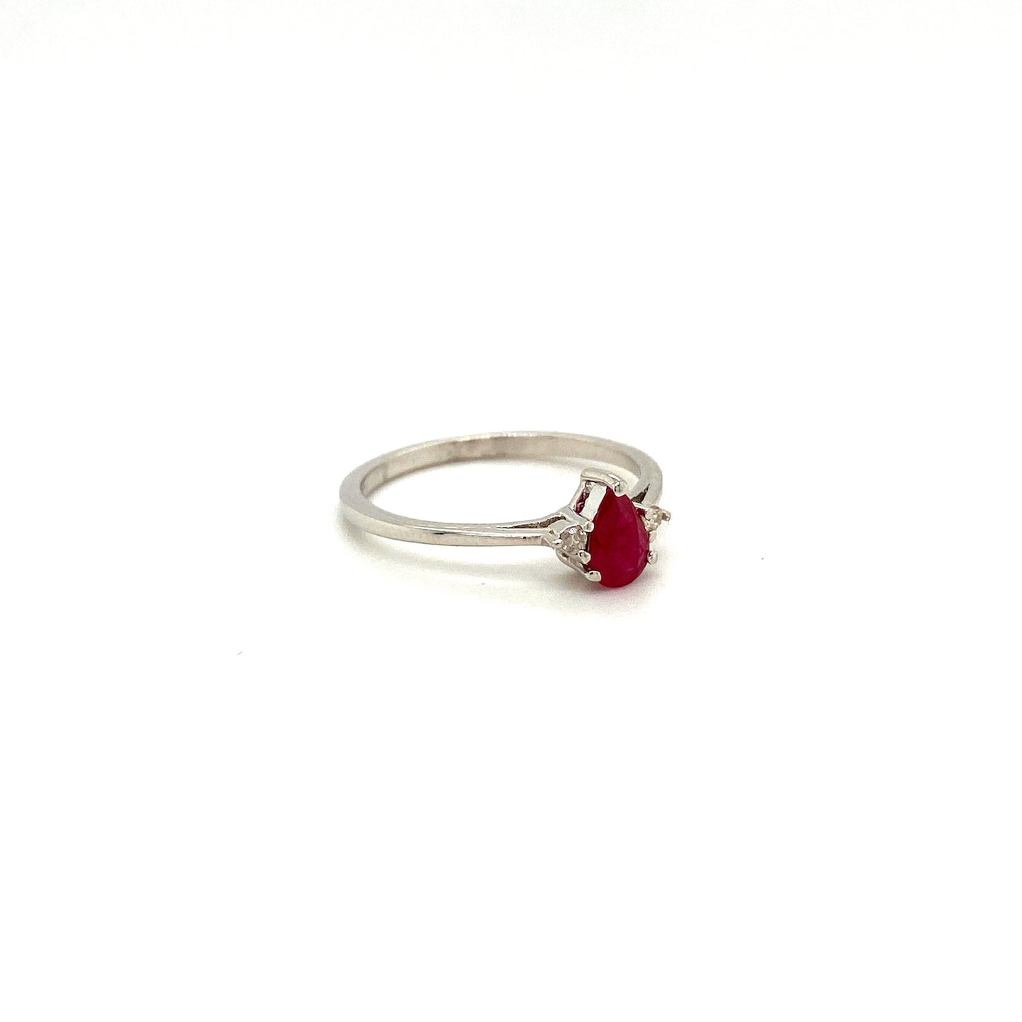 Natural Ruby Gemstone 925 Sterling Silver Ring - Side View | Paraiso Jewels