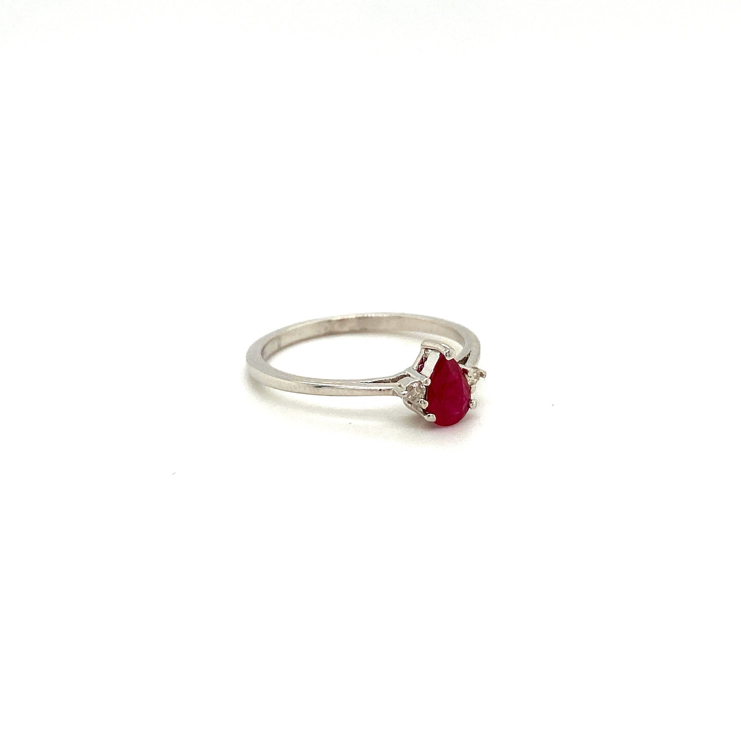 Natural Ruby Gemstone 925 Sterling Silver Ring - Side View | Paraiso Jewels