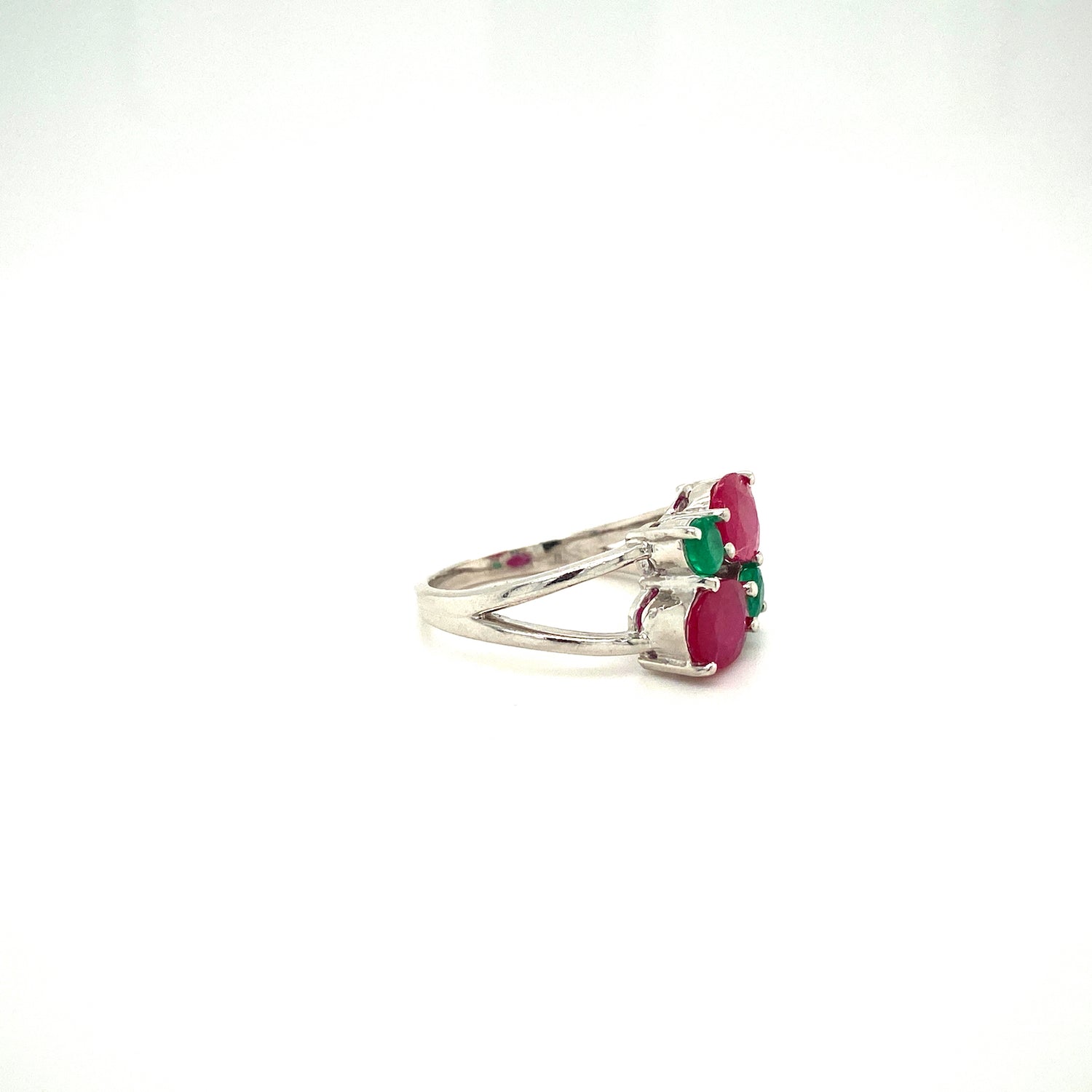 Natural Ruby and Emerald Gemstone 925 Sterling Silver Ring - Side View | Paraiso Jewels