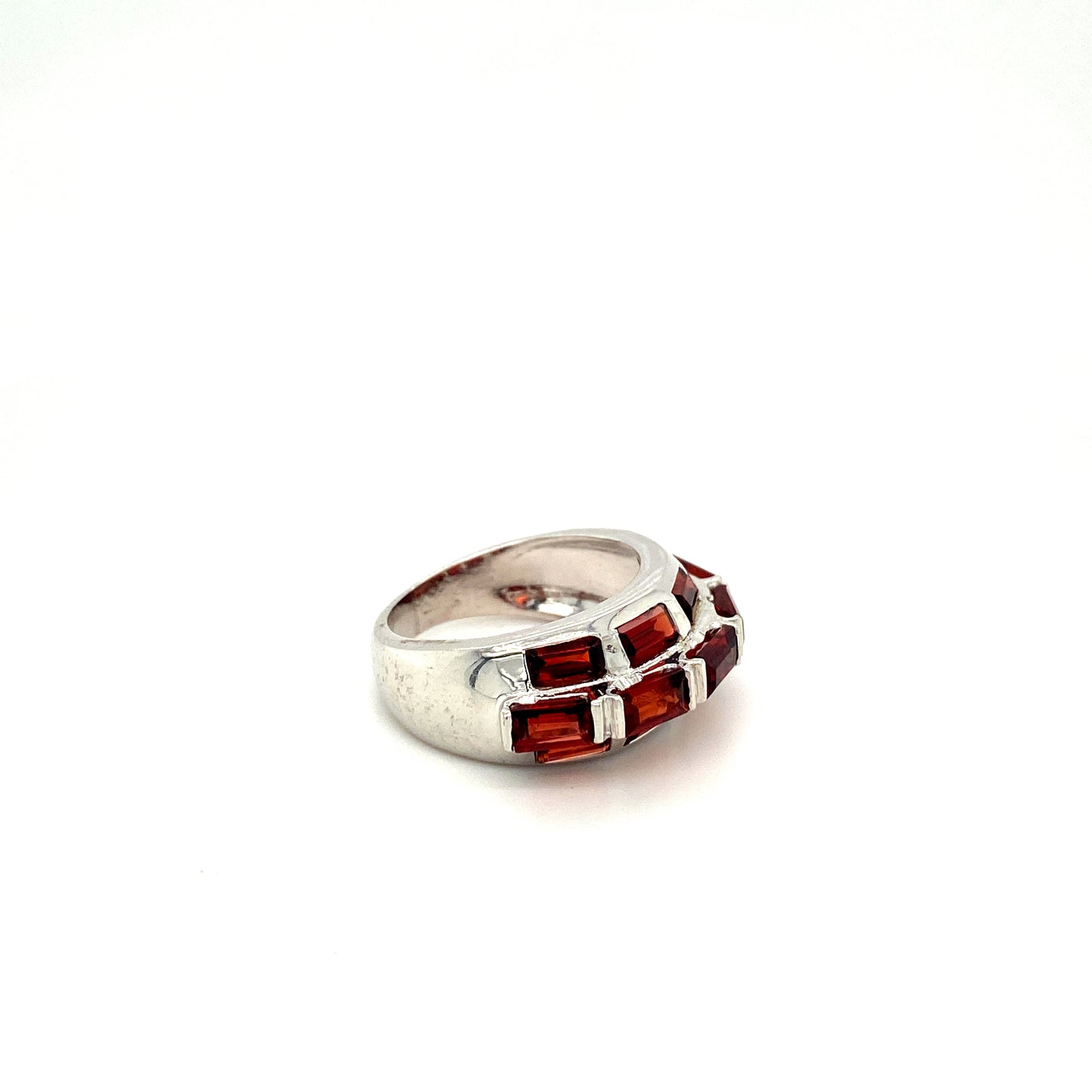 Natural Garnet Gemstone 925 Sterling Silver Ring - Side View | Paraiso Jewels