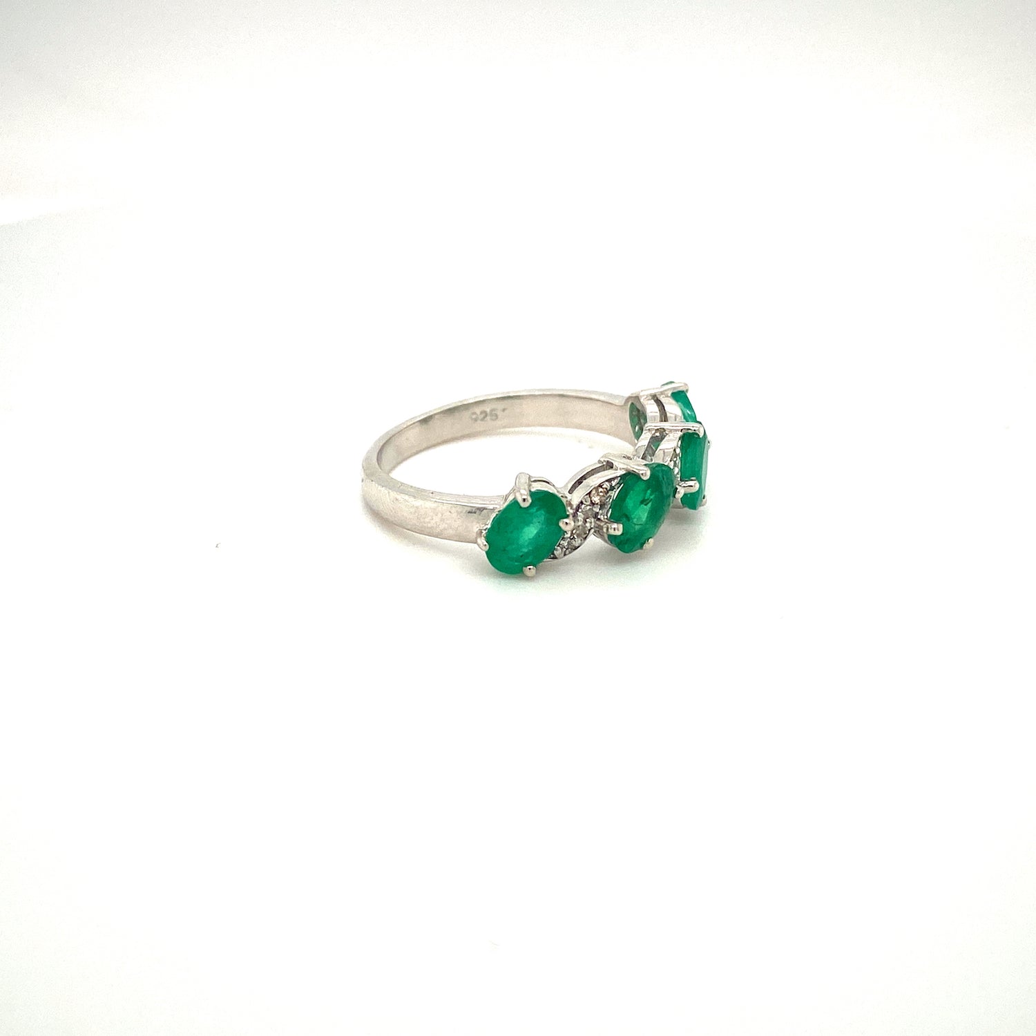 Natural Emerald and Diamond Gemstone 925 Sterling Silver Ring - Side View | Paraiso Jewels