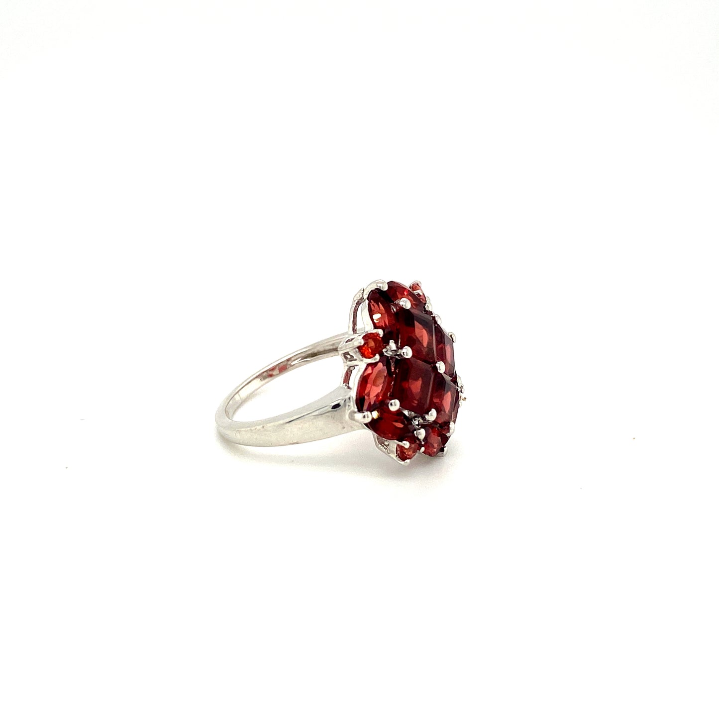 Natural Garnet Gemstone 925 Sterling Silver Ring - Side View | Paraiso Jewels