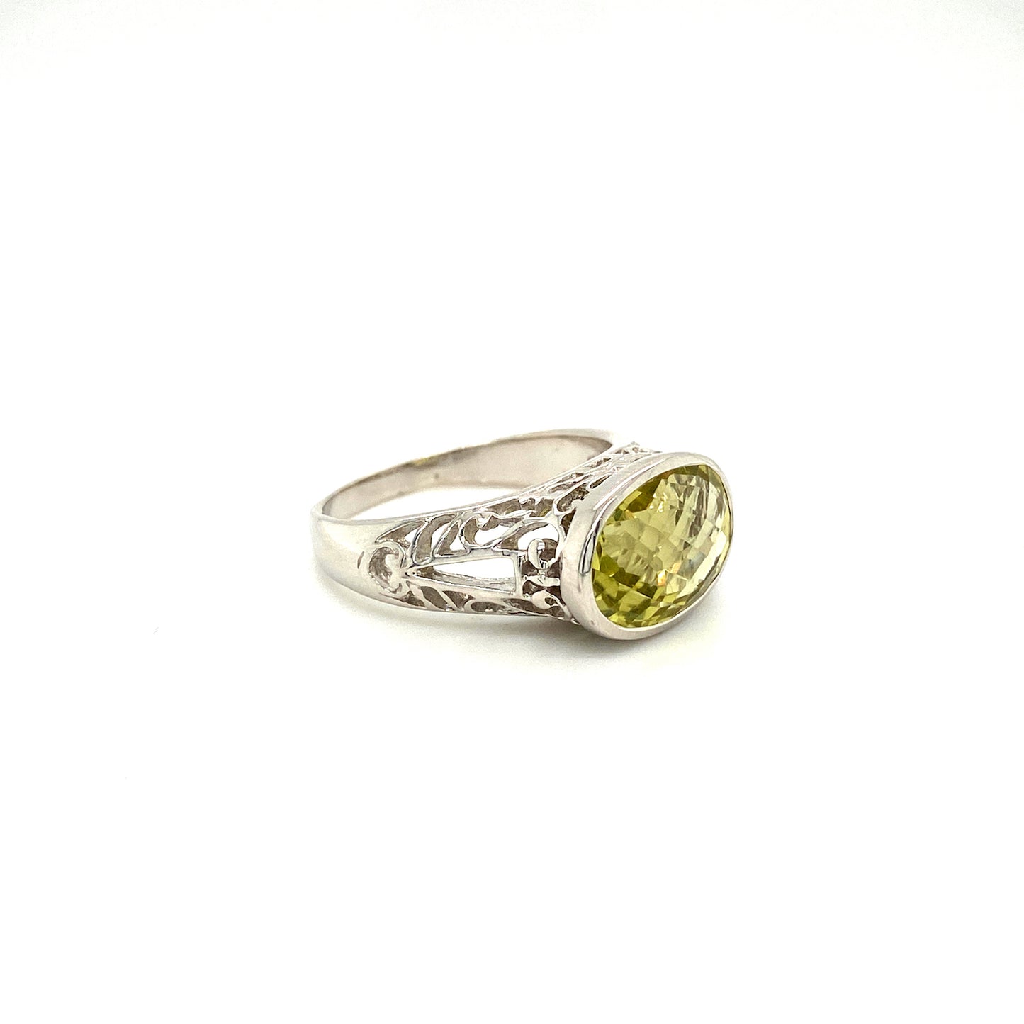 Natural Lemon Topaz Gemstone 925 Sterling Silver Ring - Side View | Paraiso Jewels