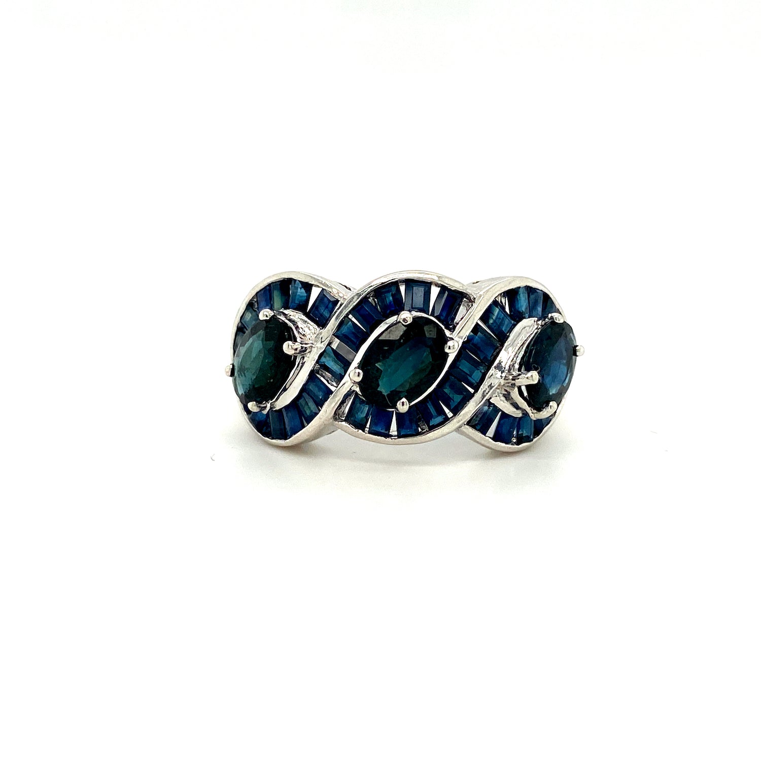 Natural Sapphire Gemstone 925 Sterling Silver Ring | Paraiso Jewels