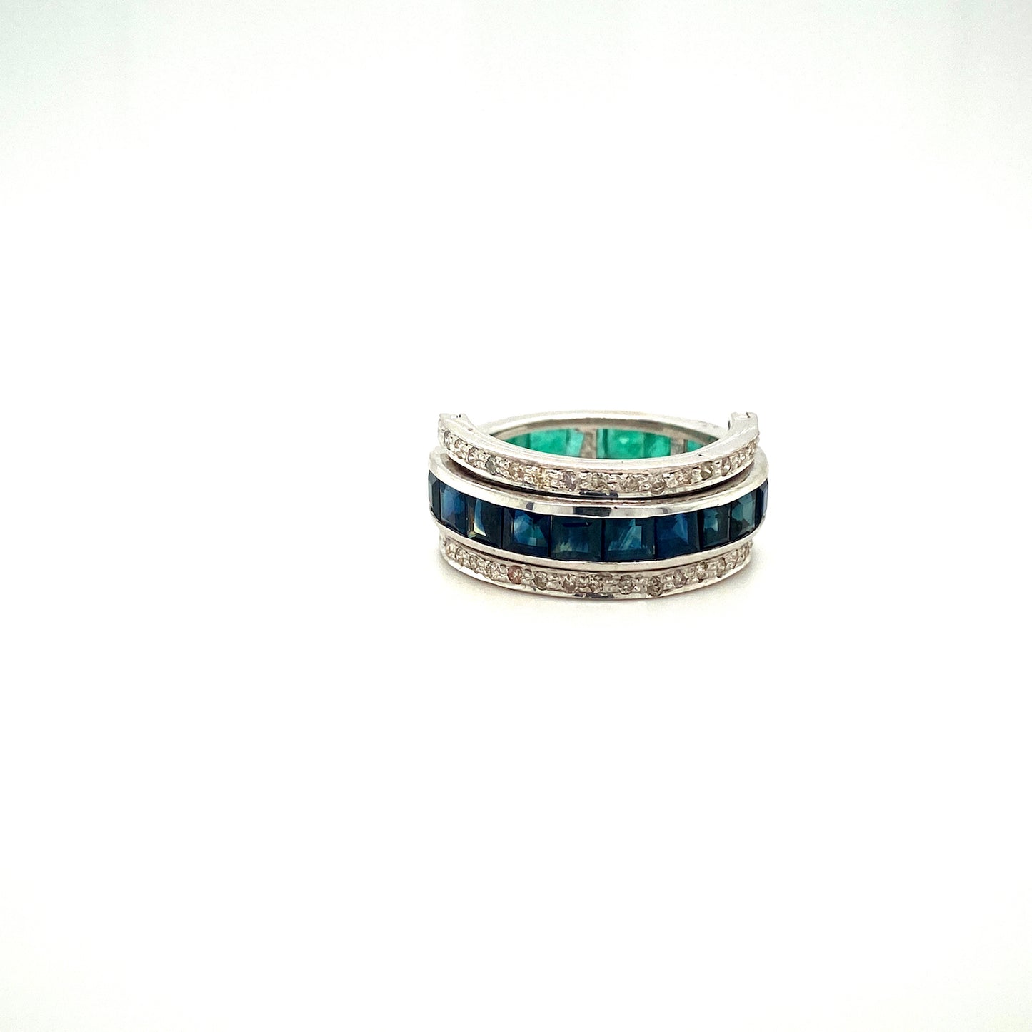Natural Emerald and Diamond Gemstone 925 Sterling Silver Ring - Side View | Paraiso Jewels