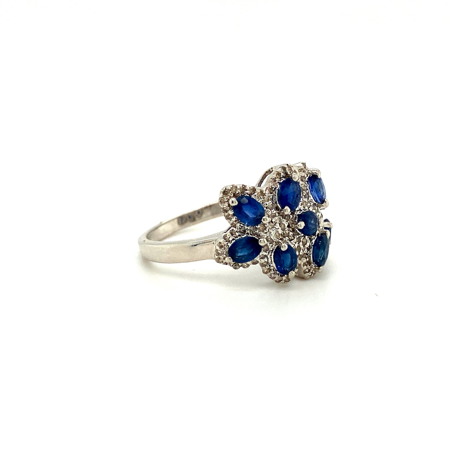 Natural Sapphire and Diamond Gemstone 925 Sterling Silver Ring - Side View | Paraiso Jewels