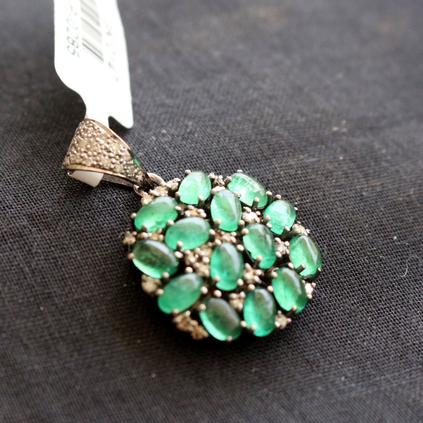 Natural Emerald Diamond Pendant Vicorian Pendant